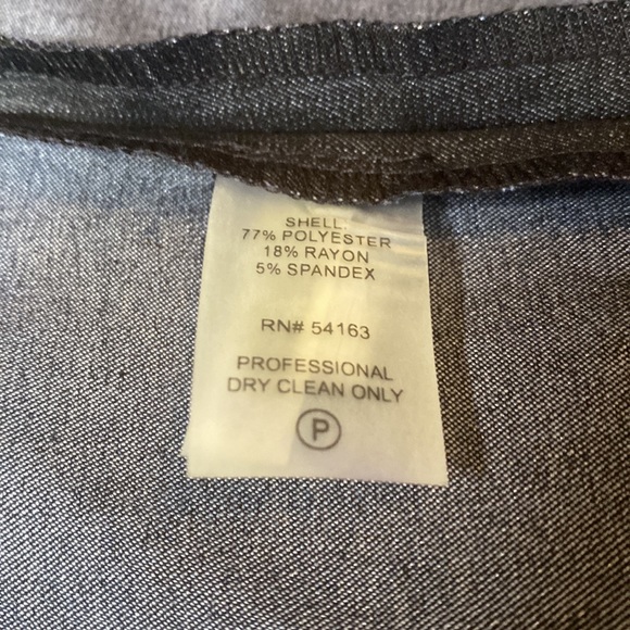 Calvin Klein Women’s Sleeveless Dress with Zipper Front - Picture 10 of 10